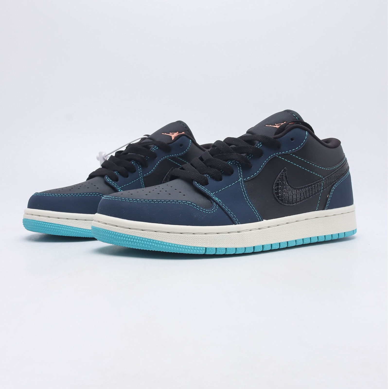 Women's Running Weapon Air Jordan 1 Black/Blue Shoes 0325